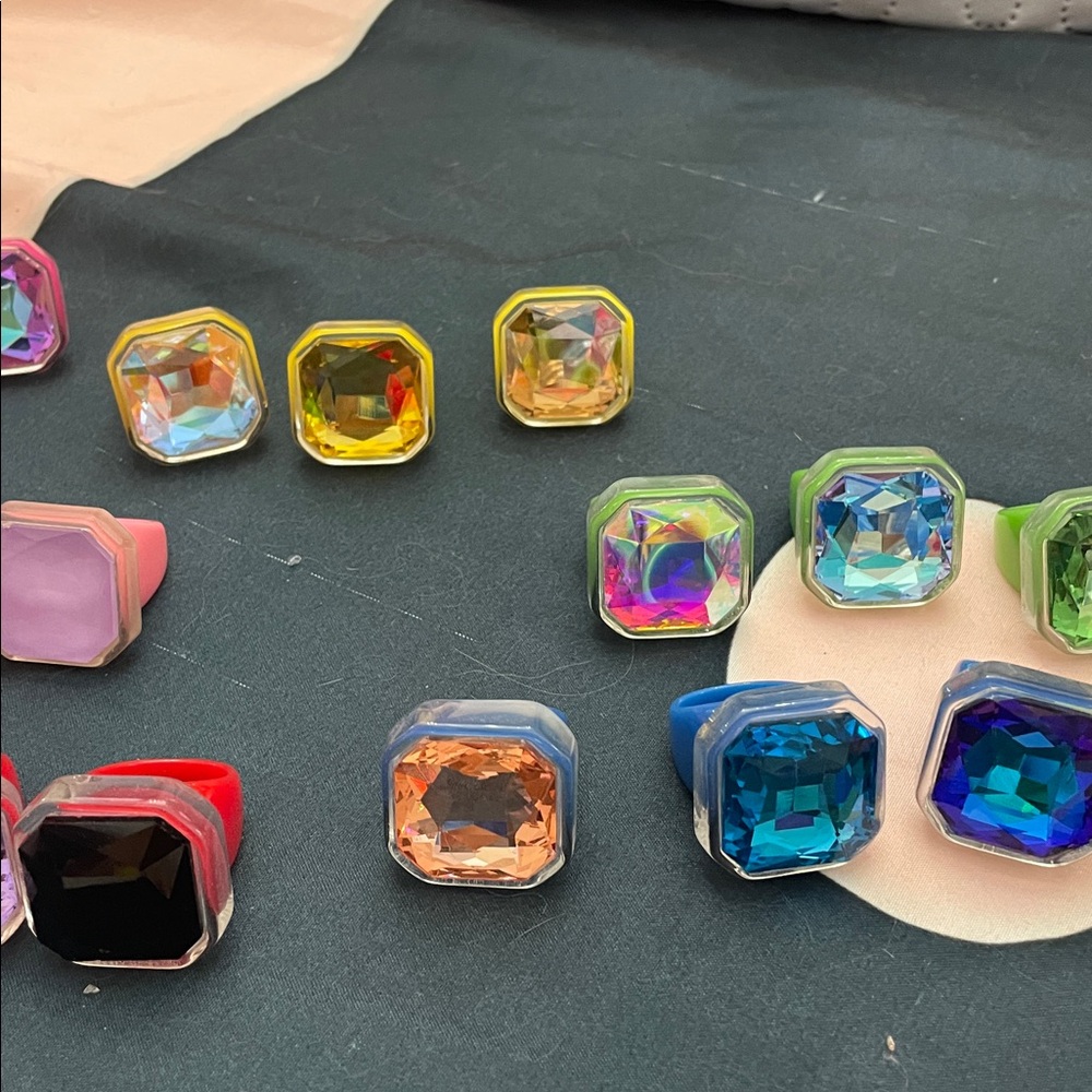 Source Unknown Multicolor Gemstone Rings - Picture 5 of 17